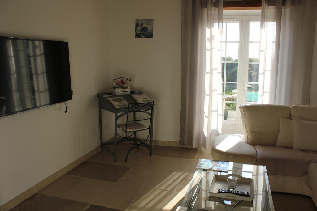 Gite de BEZUT Baron  Exterior foto